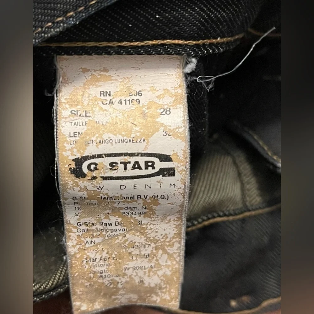 G-Star Raw 3301 vintage men size 28 jeans in dark denim wash/minor distressing